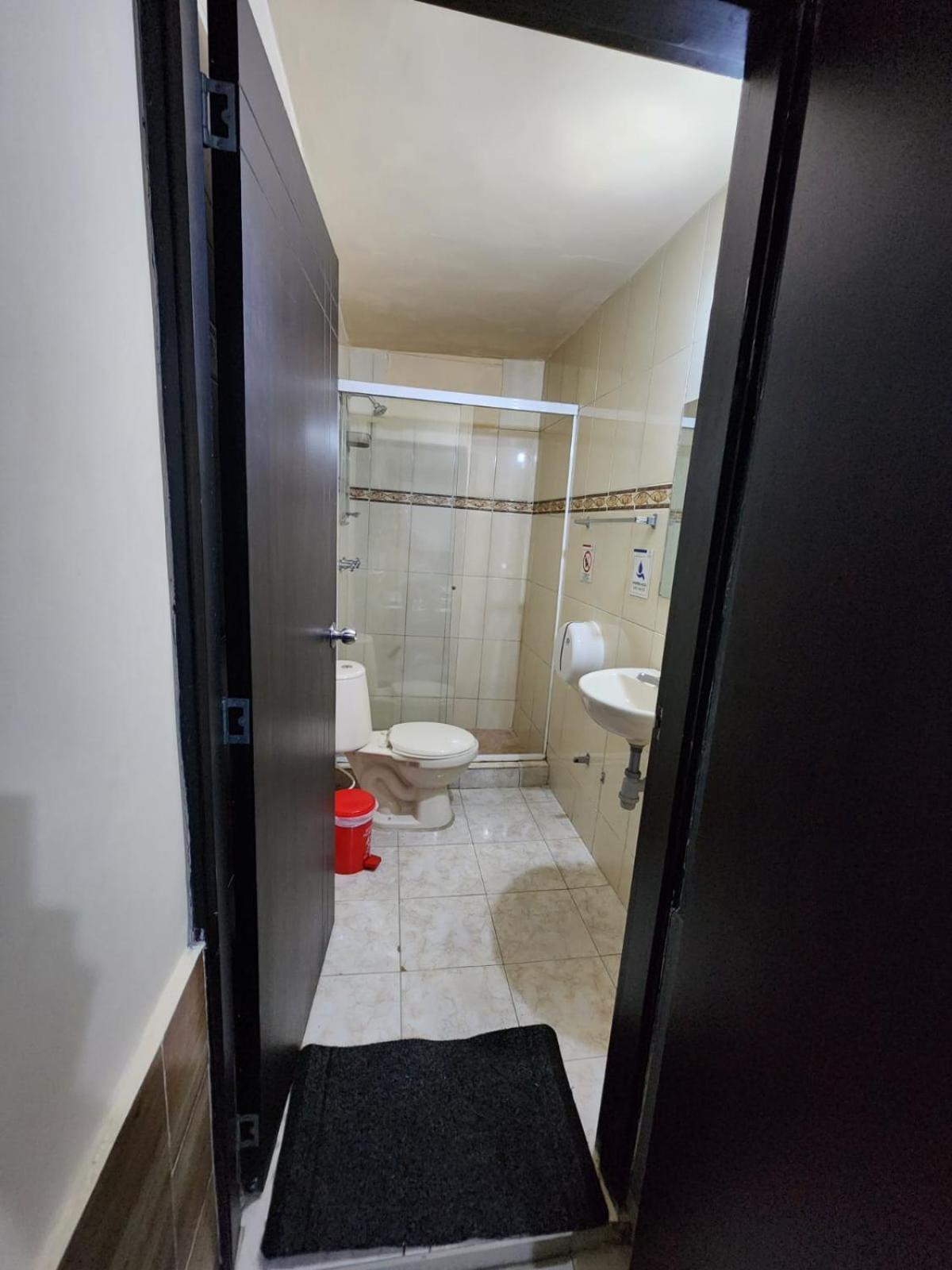 Hotel Medellin Calasanz Экстерьер фото