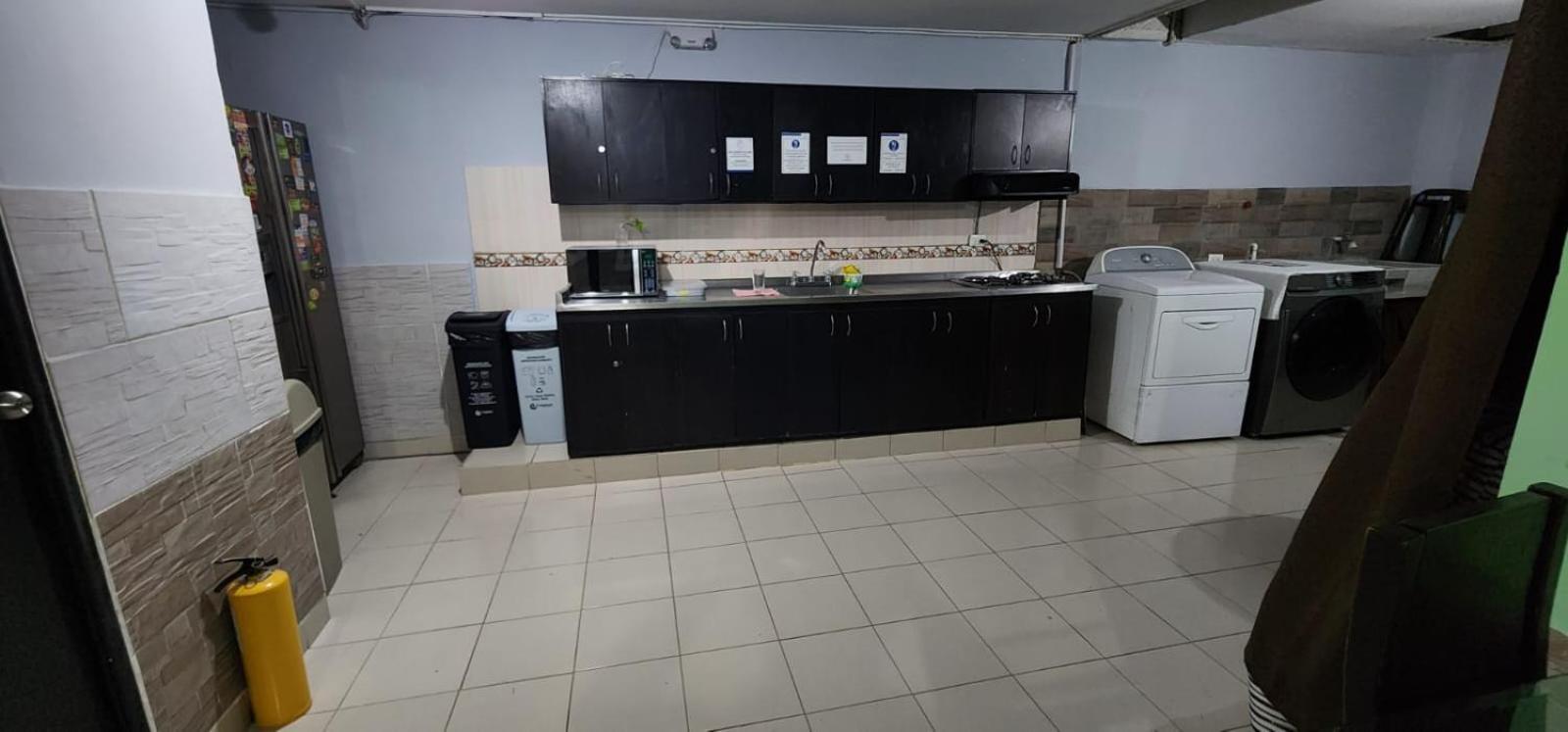 Hotel Medellin Calasanz Экстерьер фото