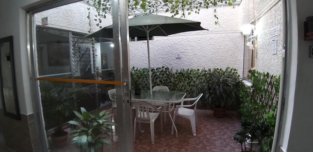 Hotel Medellin Calasanz Экстерьер фото